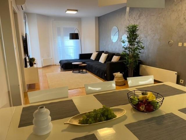 Apartment Lungomare Пула Екстериор снимка